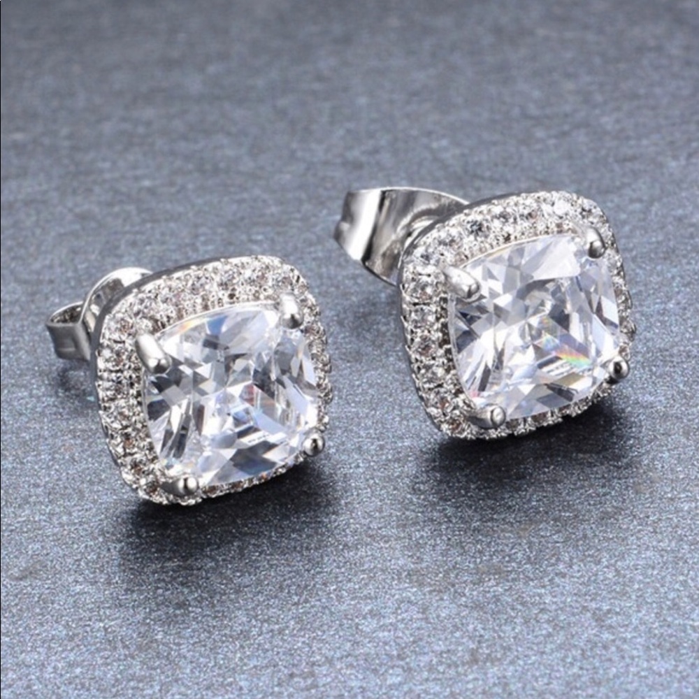 10k white gold filled AAA cz studs - Picture 2 of 3